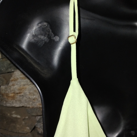 Lilly Pulitzer pale green tank,button accents adjustable straps size L - Picture 3 of 10